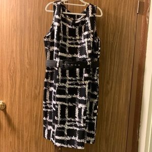 Beautiful Print dress size 16